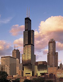 Willis Tower (Chicago): a legmagasabb épület volt 1973-1998 között, jelenleg a második legmagasabb épület Amerikában