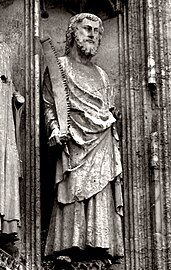 Statue d'un bûcheron à la Cathédrale Notre-Dame de Rouen