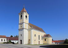 Grafenberg - Kirche.JPG