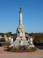 Monument aux morts de Lurcy-Lévis