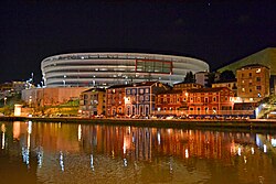 Stadion Nerviónjoelta nähtynä.