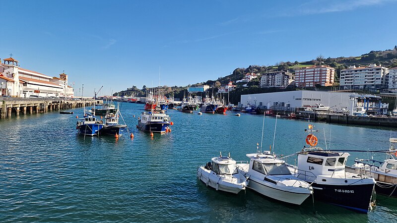 File:Bermeo (Euskadi).jpg