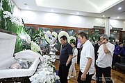 Then-president Rodrigo Duterte pays his last respects, January 20, 2019