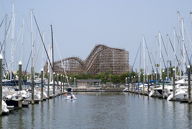 File:Kemah boardwalk.jpg