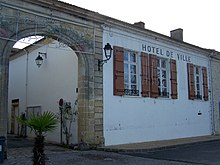 Caudrot Mairie.JPG