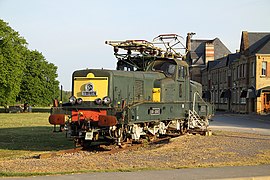 Locomotive BB 12087 à l'entrée de Nouvion-sur-Meuse.