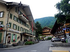 Dorfkern von Wilderswil - panoramio.jpg