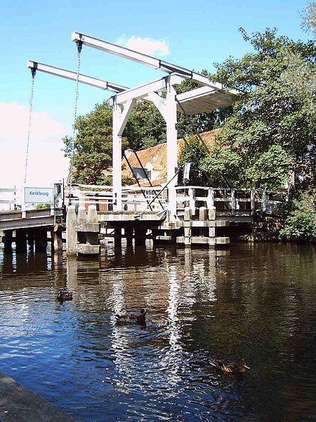 File:Ouderkerk brug Bullewijk.jpg