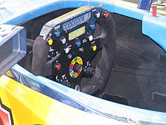 Renault R26 (cockpit).jpg