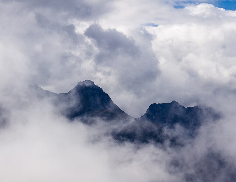 File:Scuol-Motta Naluns, 15-09-2023. (actm.) 09.jpg