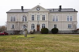 Halls huvudbyggnad.