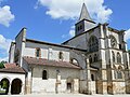 La nef et le transept côté sud.