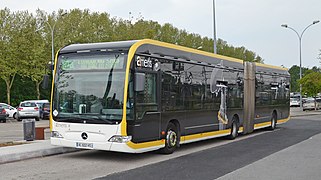 Bus de la ligne N4 (ligne assurée par des Citaro, avec une livrée Nemo), à l'arrêt Longueau SNCF.