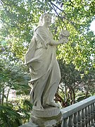 Villa Durazzo Centurione-statua Clizia.jpg