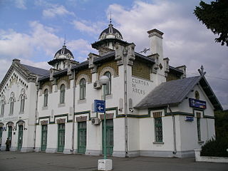 Curtea de Arceş station