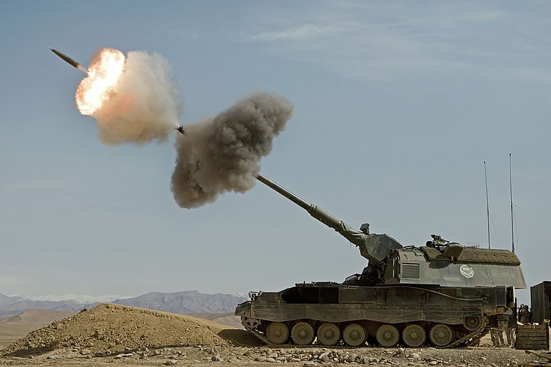 File:Dutch Panzerhaubitz fires in Afghanistan.jpg