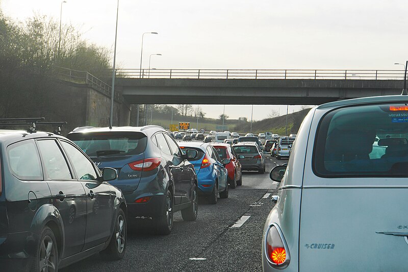 File:Heavy traffic entering M5 roadworks - geograph.org.uk - 5252616.jpg