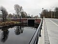 De nieuwe nagelbrug over de Leidsevaart