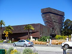 De Young Museum.