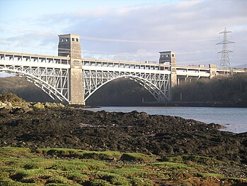 Pont Britannia gan Robert Stephenson