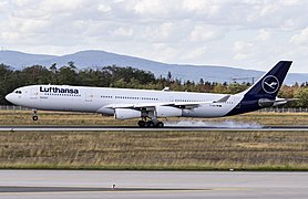 Airbus A340-300