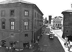 Teatro comunale (Ferrara) B&N.jpg