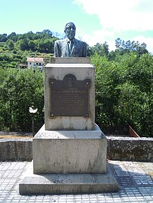 Escultura Ponte Barxas.jpg