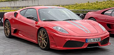 Ferrari F430 Scuderia - right front view