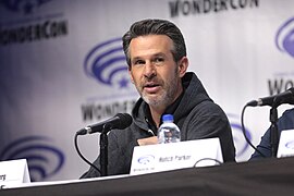 Simon Kinberg (40553180343).jpg