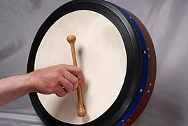 177-bodhran-playing-hinnerk-ruemenapf-0067.jpg