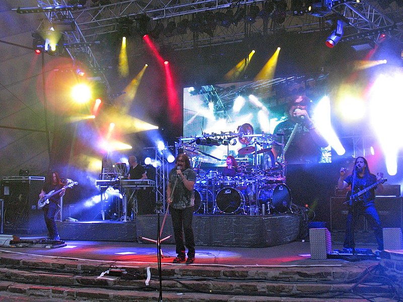 File:DreamTheater2011.jpg