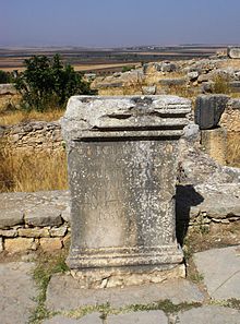 Socle de statue