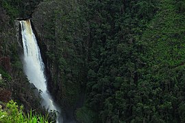 Salto de Bordones Isnos