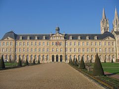 L'abbaye aux Hommes, hôtel de ville depuis 1961[115].