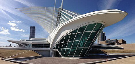 Central vestibule of the Milwaukee Art Museum