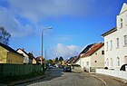 Hauptstraße Blick in den Querabschnitt im Norden der Straße westwärts