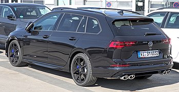 Volkswagen Golf VIII R Variant - left rear view