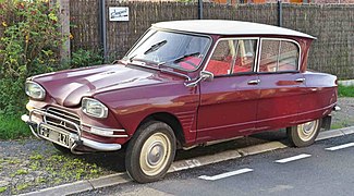 Citroën Ami 6, left front view