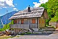 English: Slovenian alpine hut on the Old Loiblpass Deutsch: Slowenische Alpenhütte auf dem Alten Loiblpass