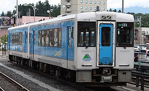 左沢線で運用されるキハ101形（寒河江駅）