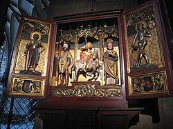 Vue d'ensemble du retable-triptyque ouvert)