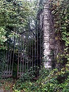 Neder-over-Heembeek : grille du pavillon du château de Meudon.