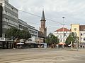 Wattenscheid, vue dans la rue (die Bahnhofstrasse) avec l'église (Friedenskirche)