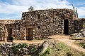 Arquitectura al estilo Tiwanaku; vista frontal.