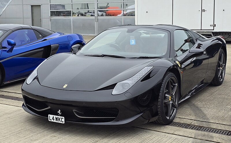 File:2012 Ferrari 458 Spider 4.jpg