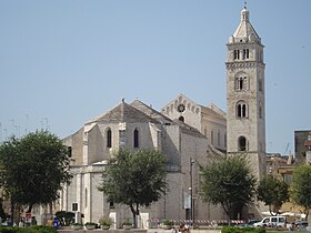 Image illustrative de l’article Cathédrale Santa Maria Maggiore de Barletta