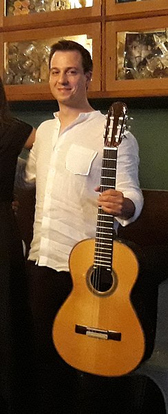 File:Ricardo Pons, Ideal Clube de Fado 3.jpg