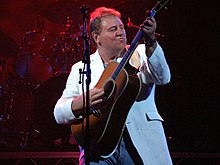 Greg Lake na koncertu v Dartfordu (UK) 2005