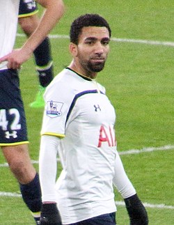 Lennon a Tottenham Hotspur színeiben 2014-ben