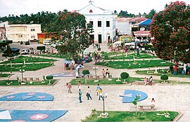 Praça de Aporá em 2007